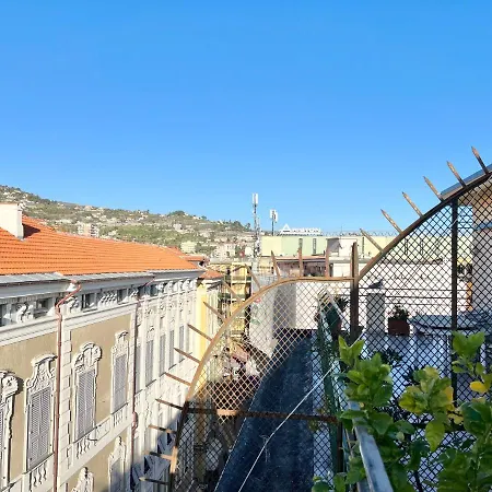 아파트 Ariston Terrace